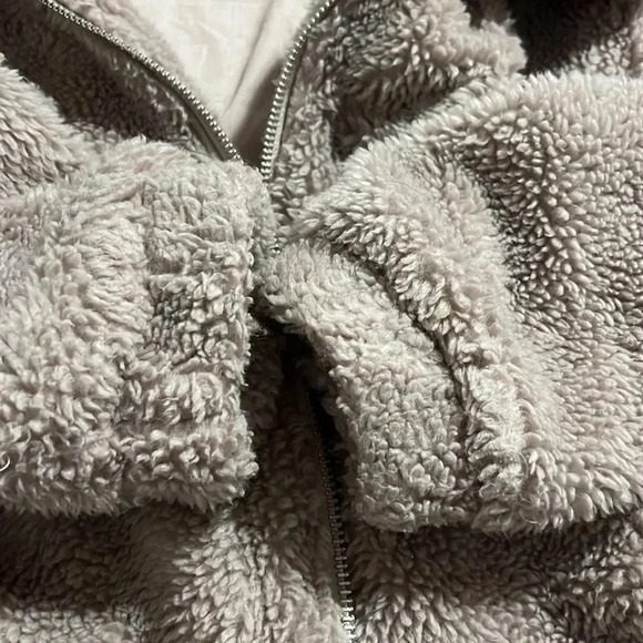 Urban Outfitters Cropped Teddy Bear Jacket Sz L - Picture 16 of 16